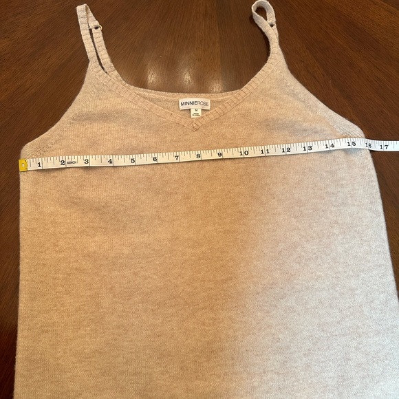 Minnie Rose Cashmere V-Neck Tank Top | Luxury Knit - Picture 5 of 9